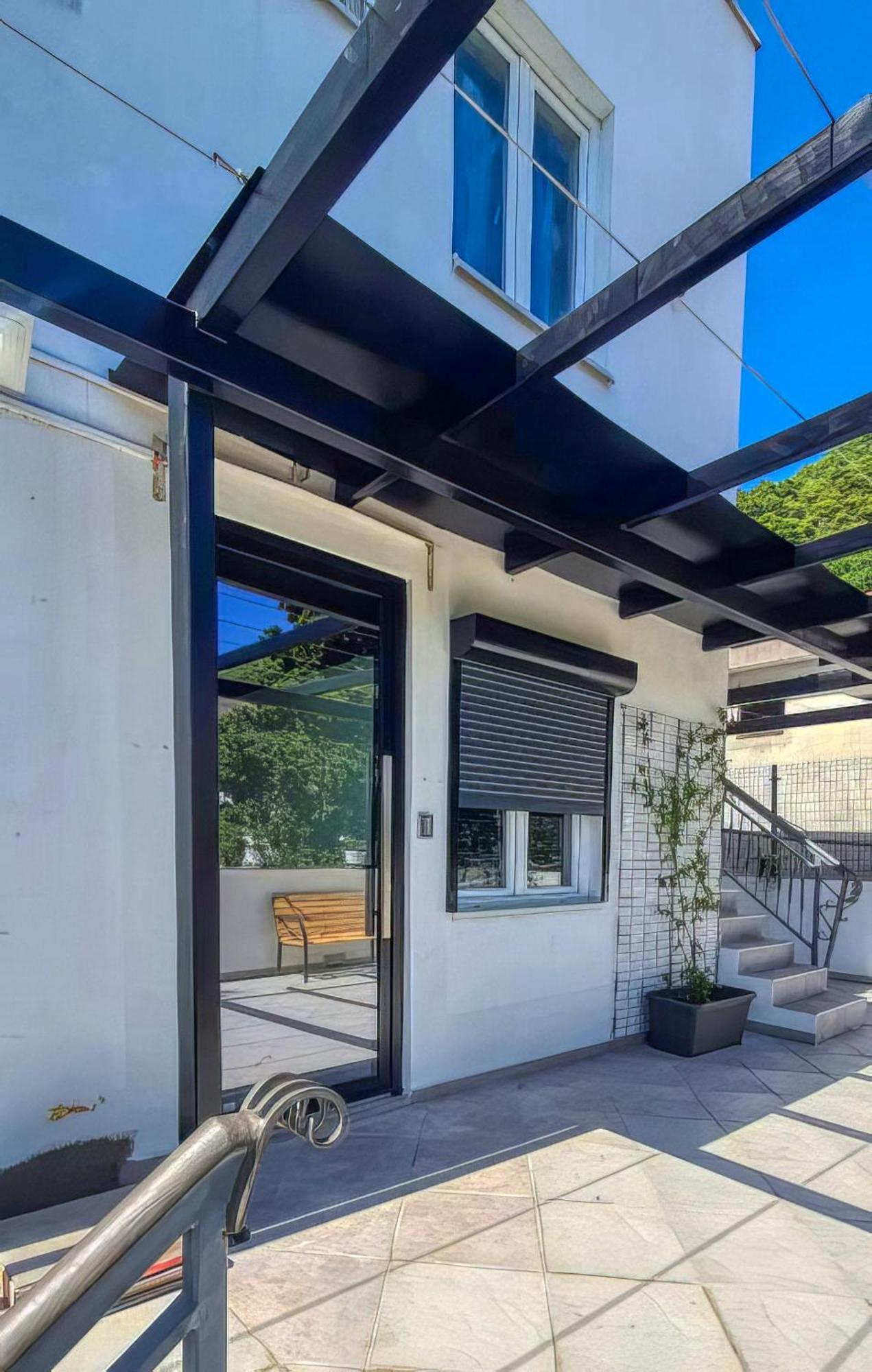 Apartmani Terminal Budva Zewnętrze zdjęcie