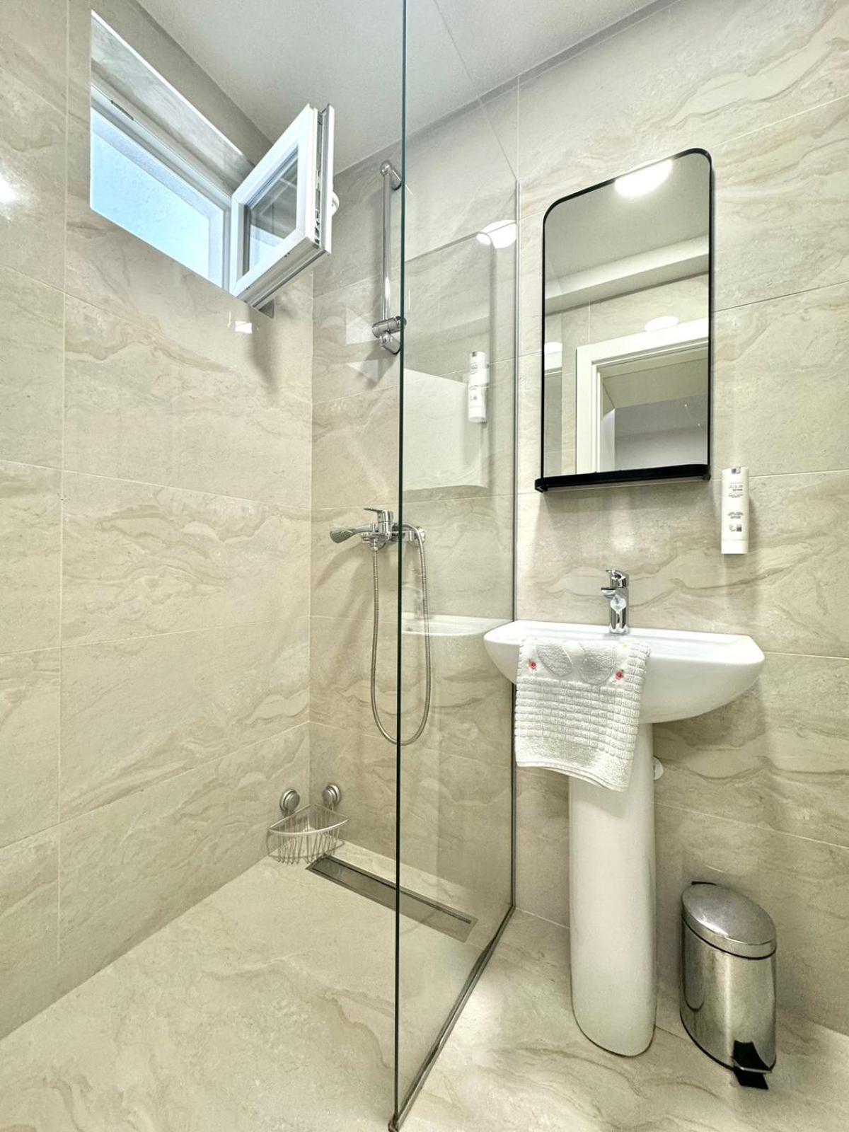Apartmani Terminal Budva Zewnętrze zdjęcie